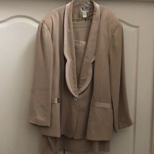 Stella Louise for K B Tan Skirt Suit